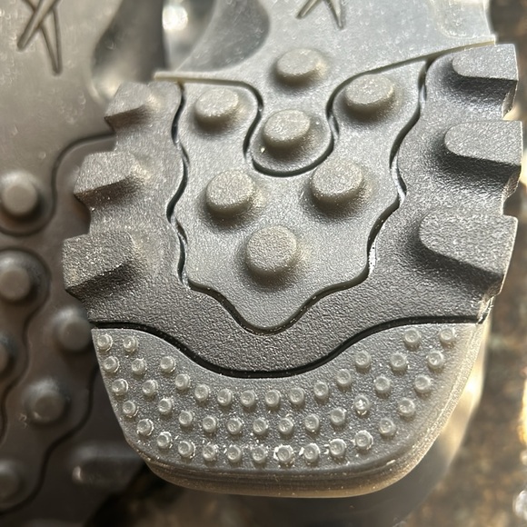 Reebok by Cardi B smoke black New with tag size 7.5 - Picture 8 of 9